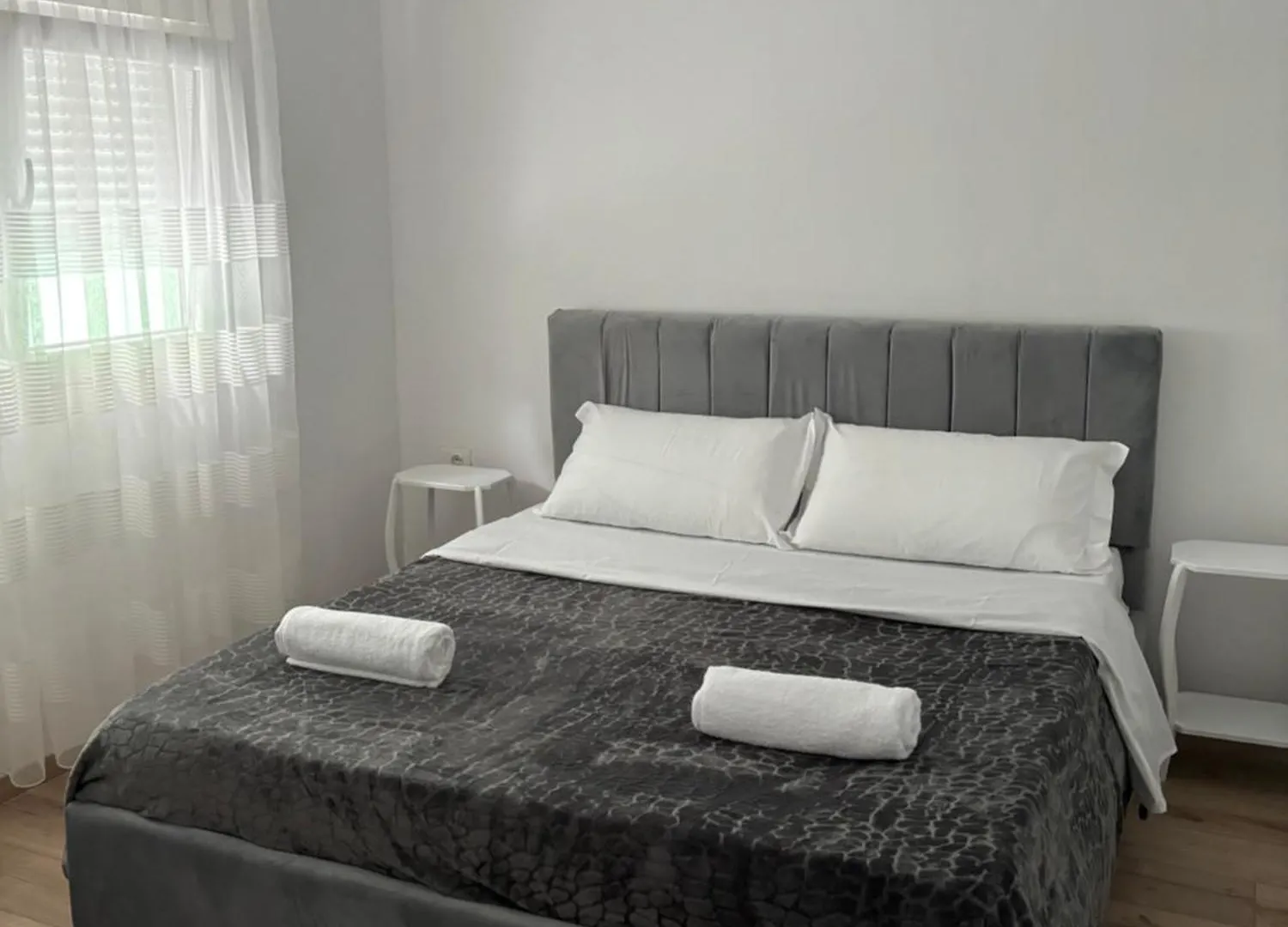 Vacation Studio By Andrea Tirana Guest house